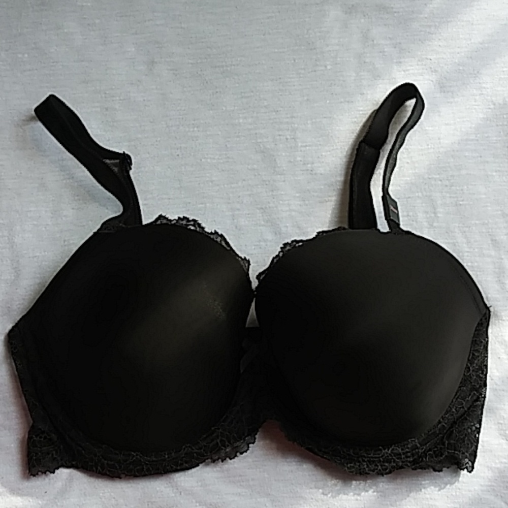 Victoria Secret bra
